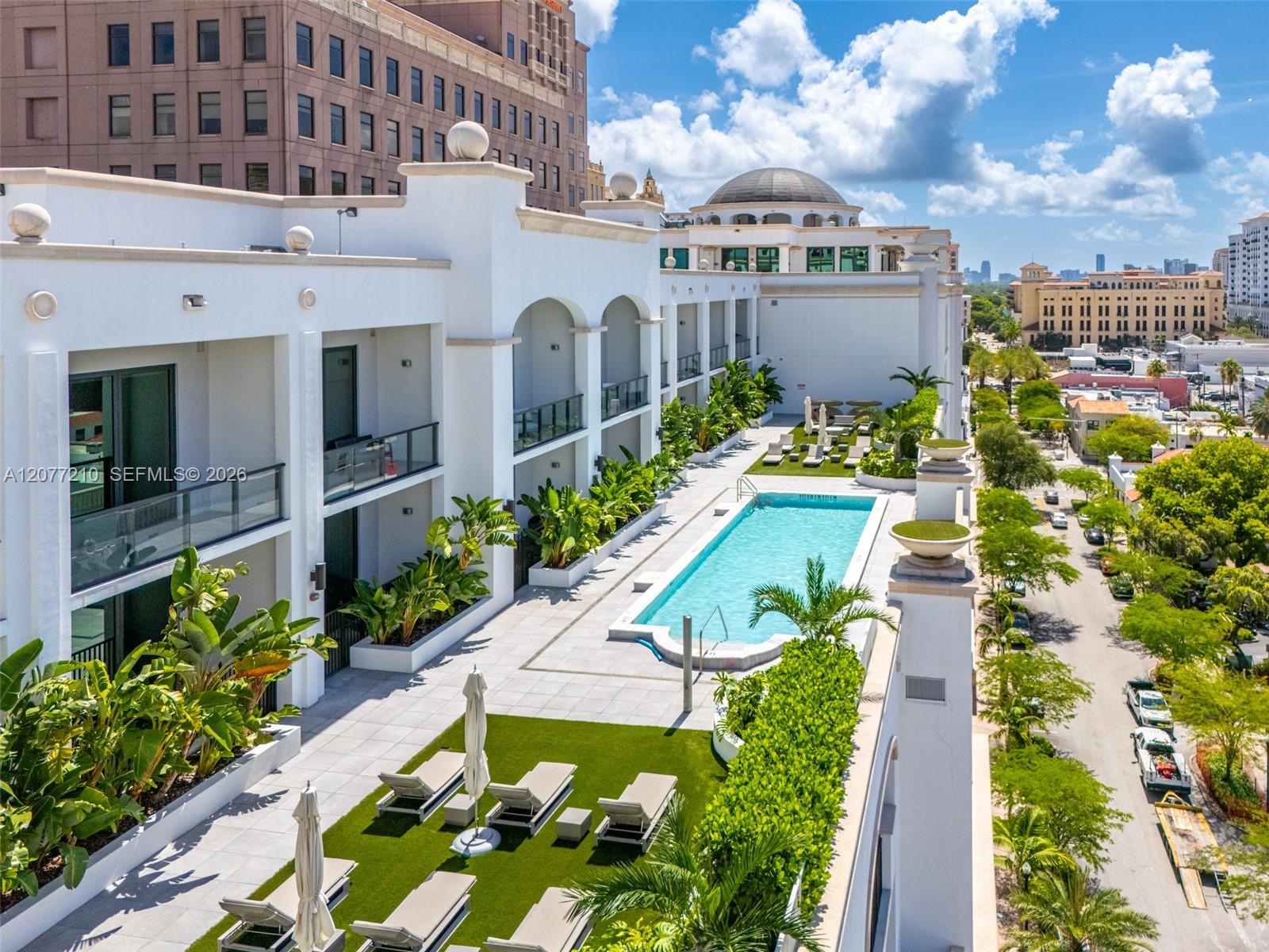 275 Giralda Avenue