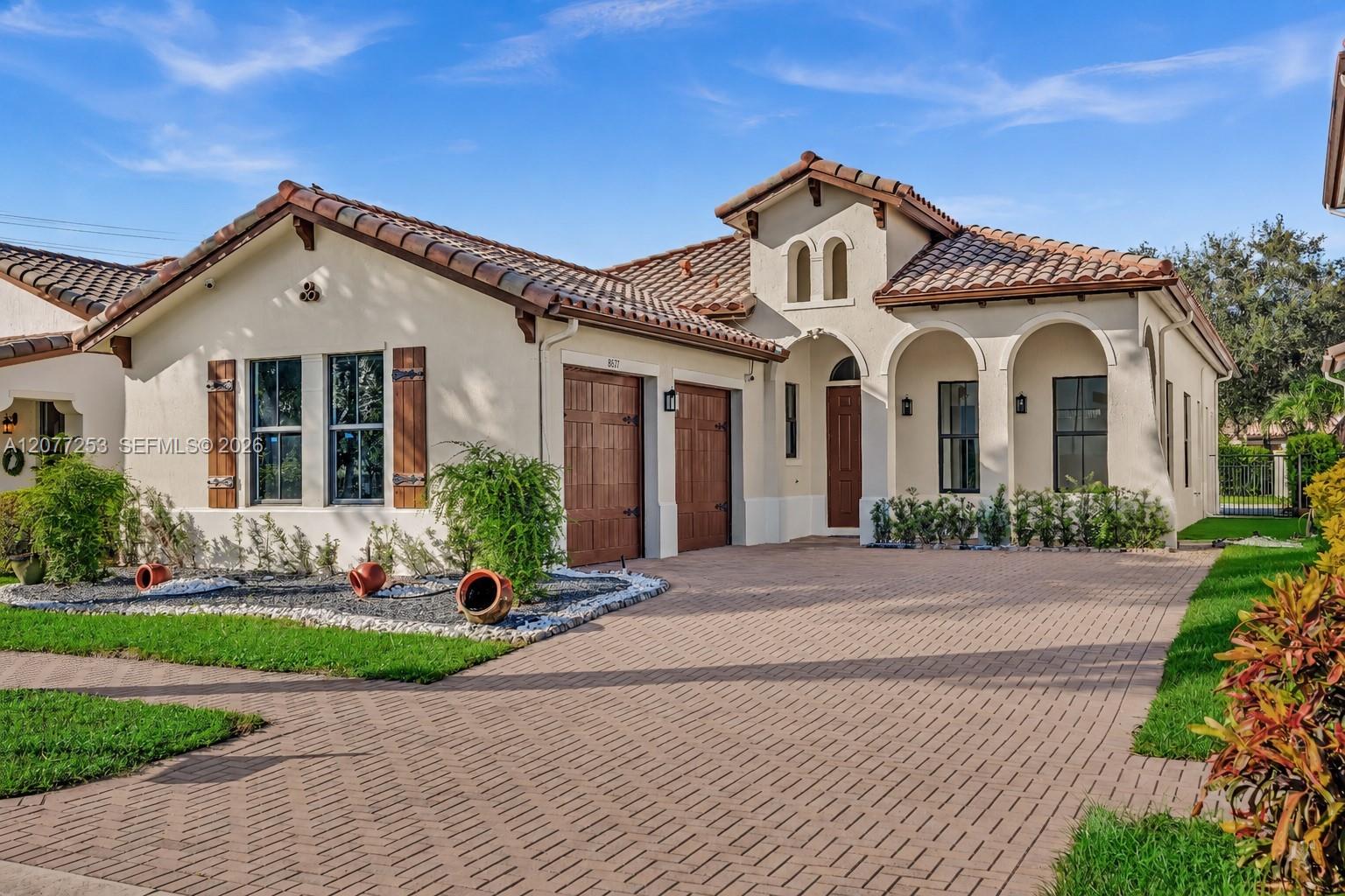 8527 NW 39th Court