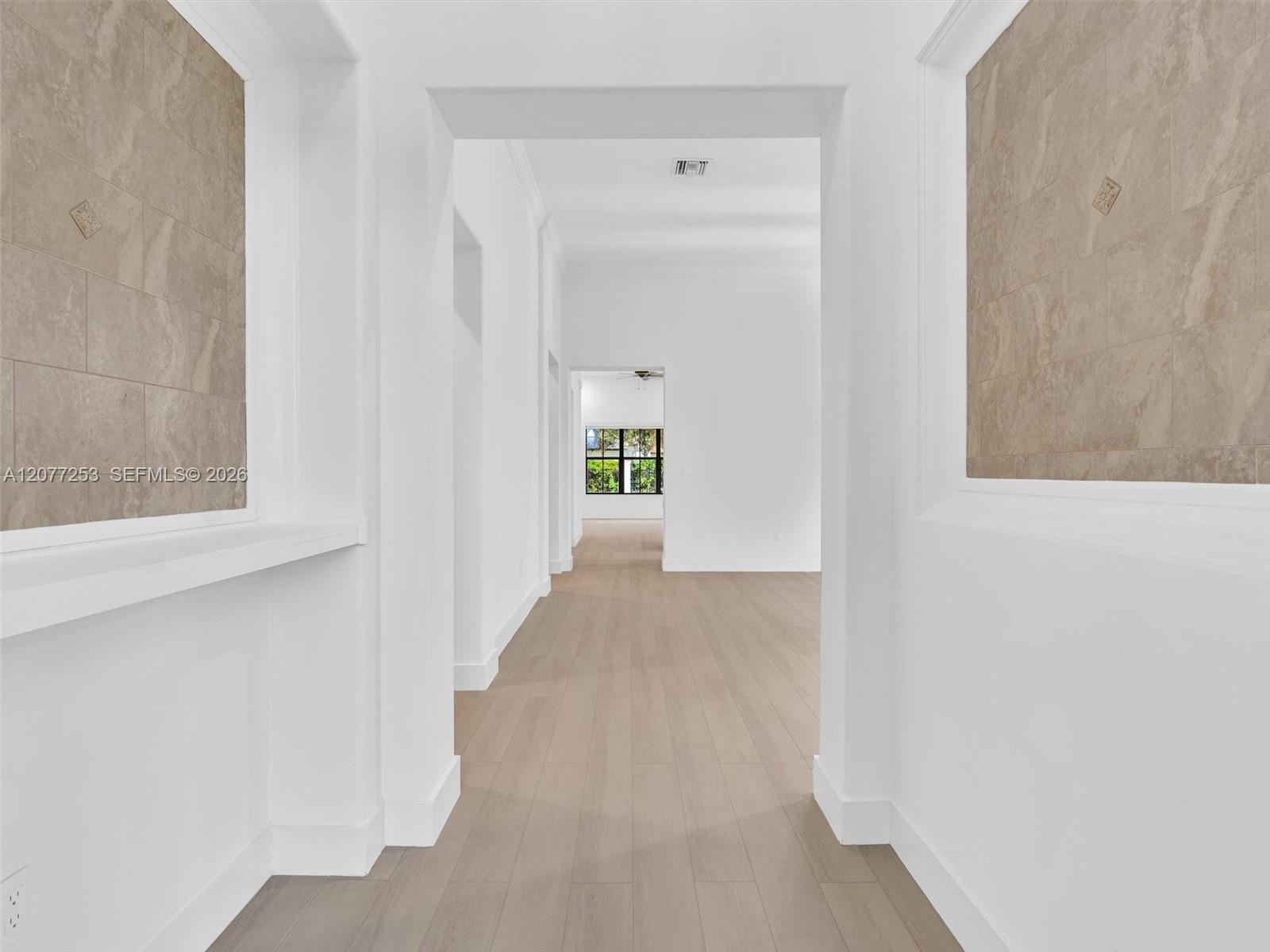 8527 NW 39th Court