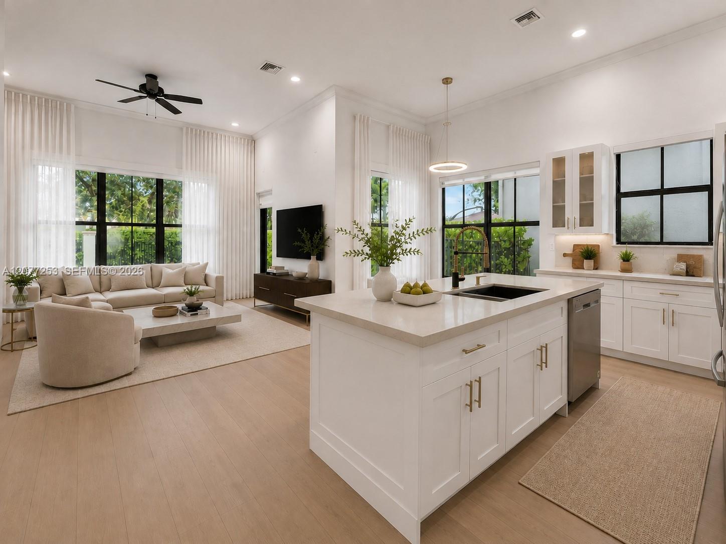 8527 NW 39th Court