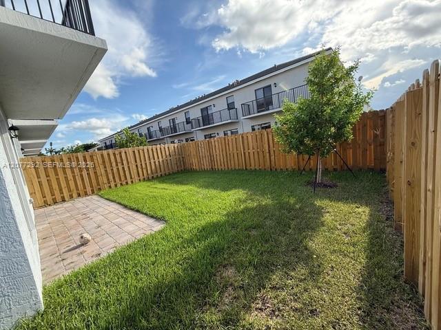142 NE 14th Terrace