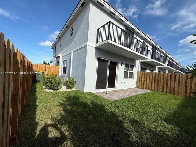 142 NE 14th Terrace