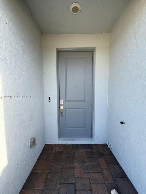 142 NE 14th Terrace