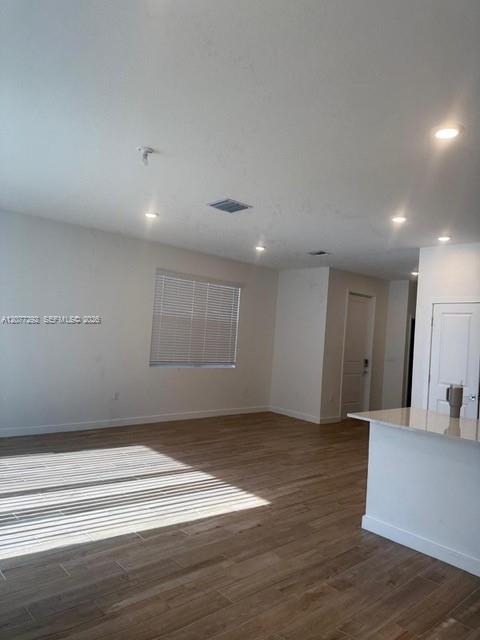142 NE 14th Terrace