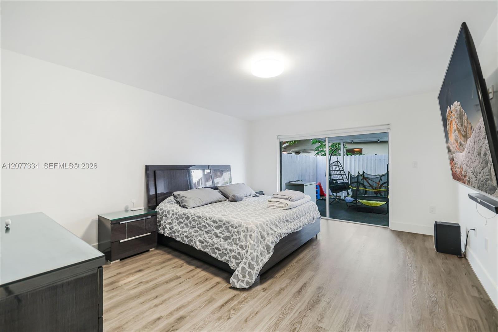 5923 SW 147th Place