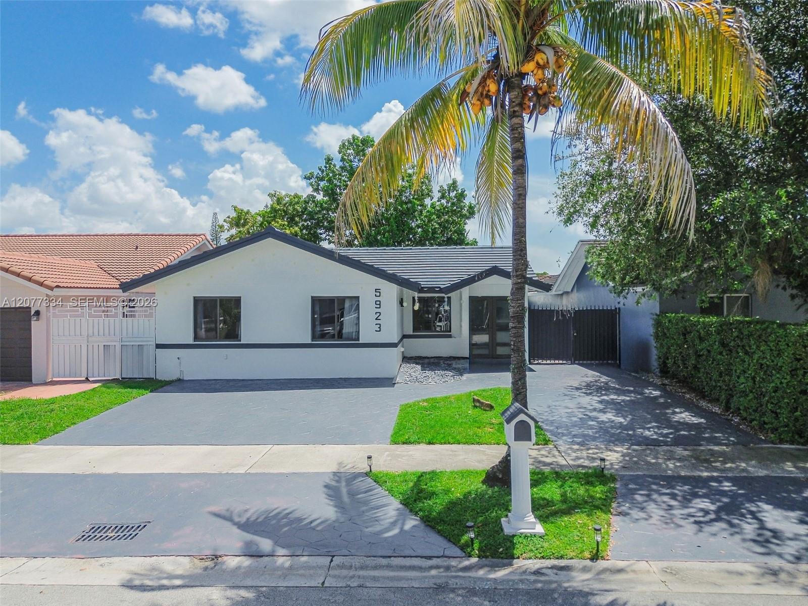 5923 SW 147th Place