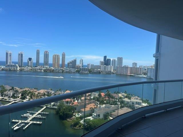 7000 Island Boulevard