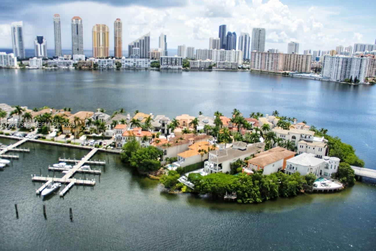 7000 Island Boulevard