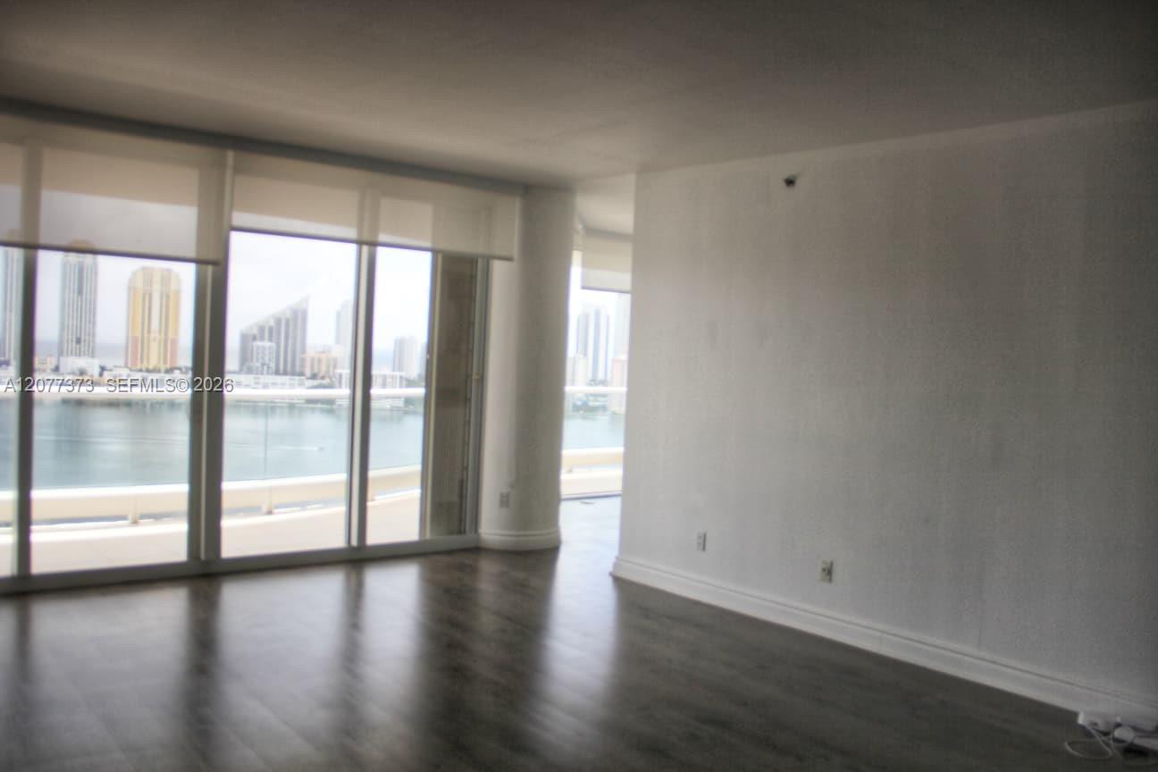 7000 Island Boulevard