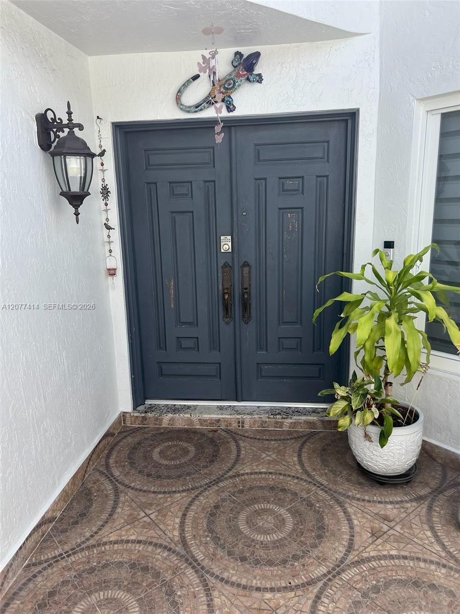 5861 SW 149th Court