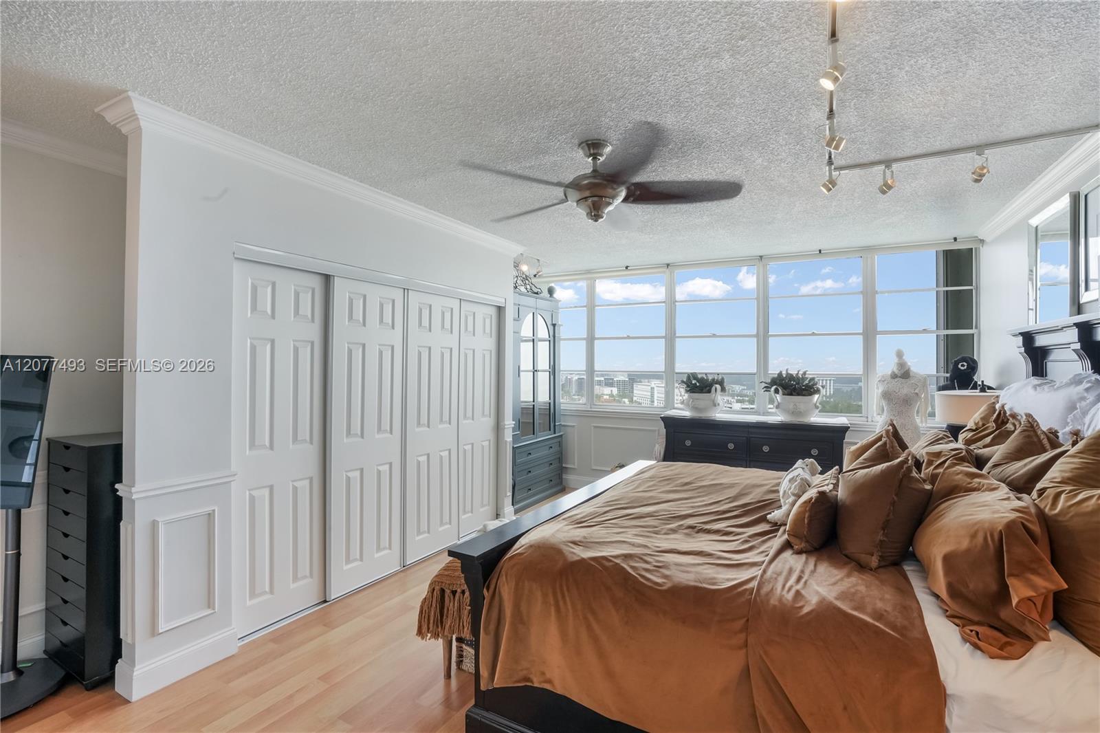 2150 Sans Souci Boulevard