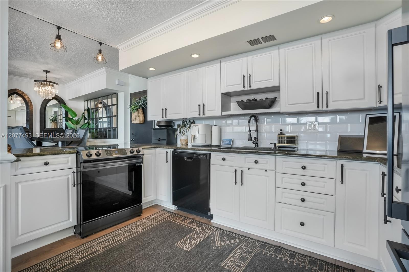 2150 Sans Souci Boulevard