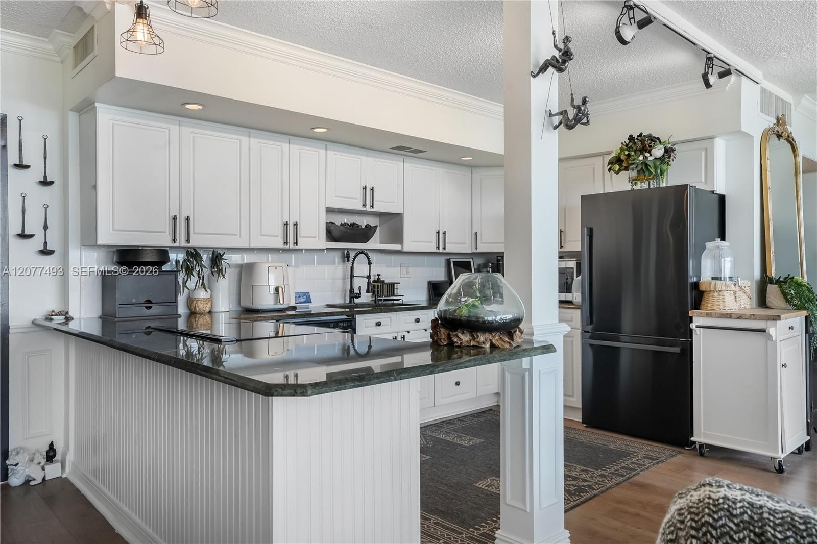 2150 Sans Souci Boulevard