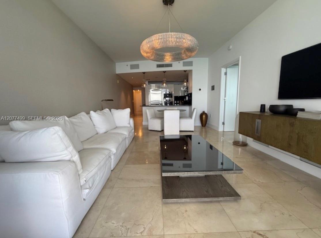 17121 Collins Avenue