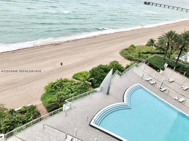 17121 Collins Avenue