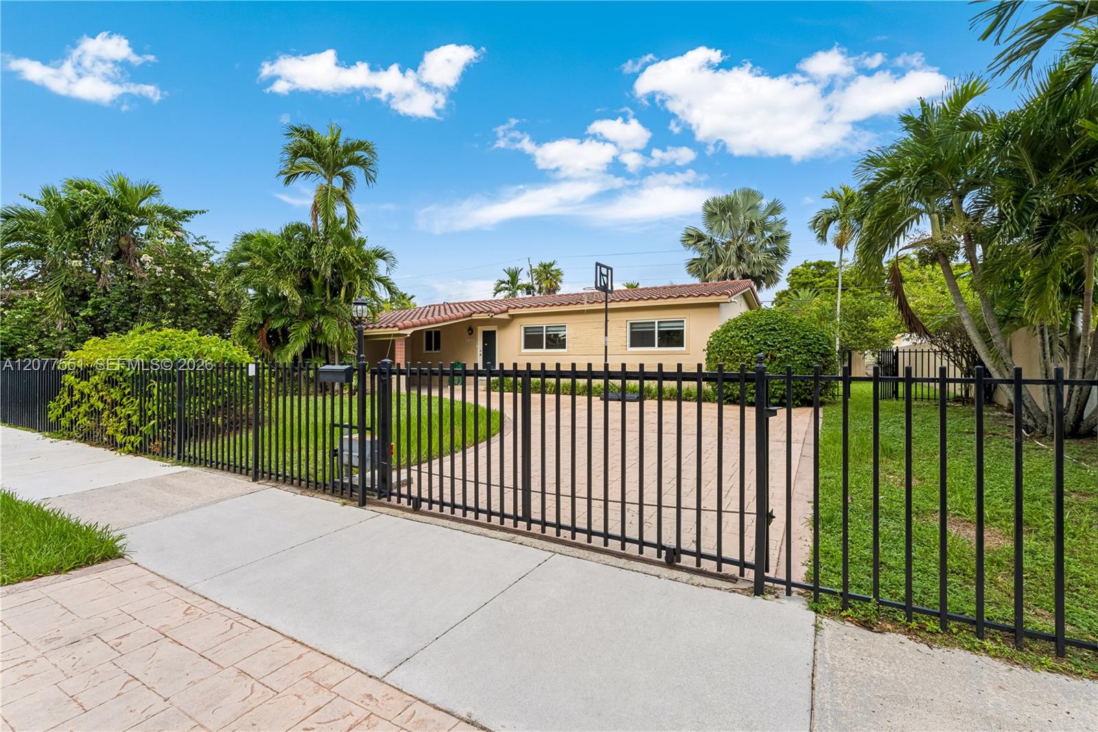 1435 SW 78th Court