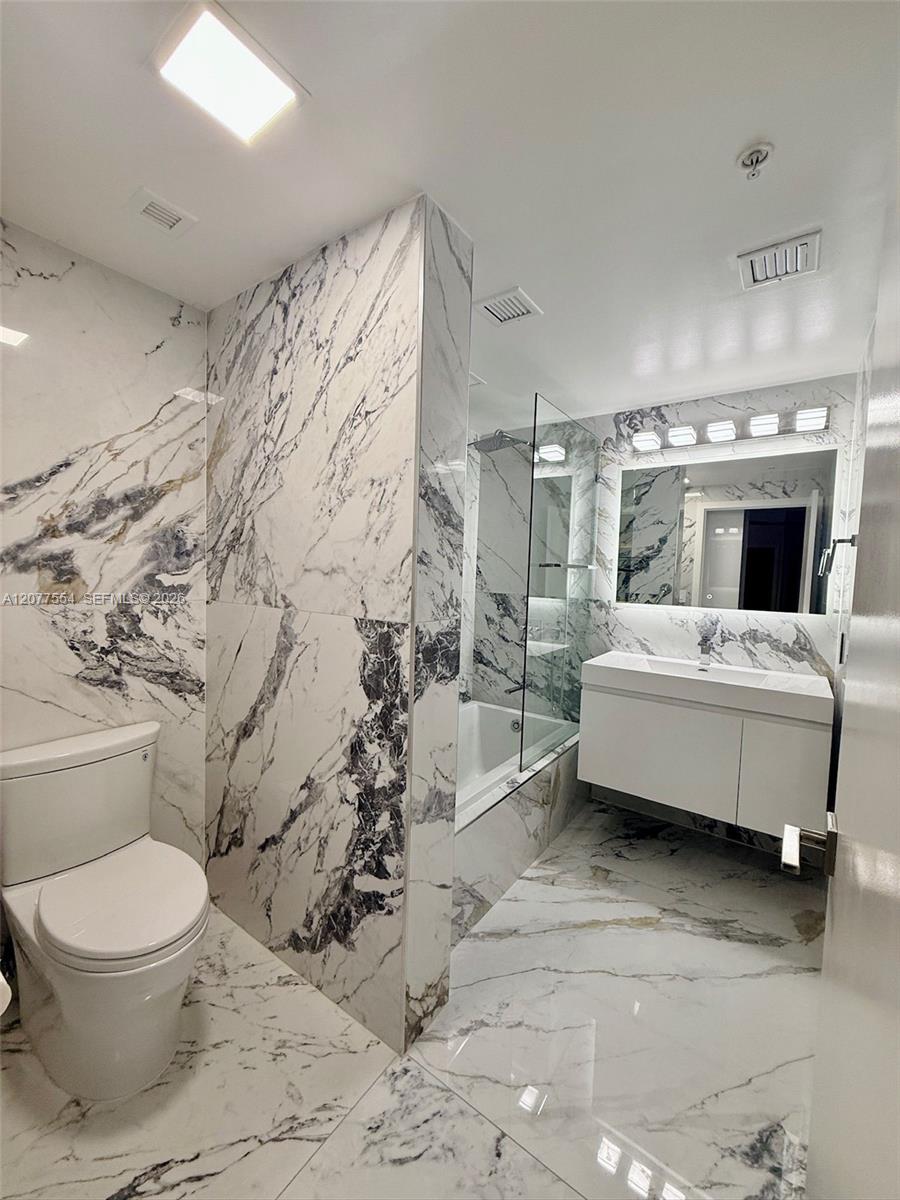 90 SW 3rd Street