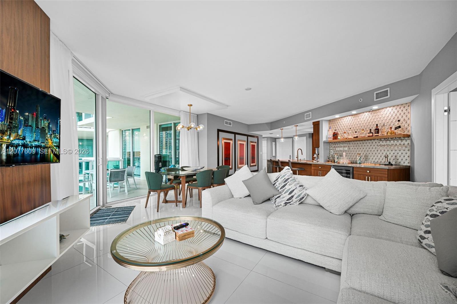 250 Sunny Isles Boulevard