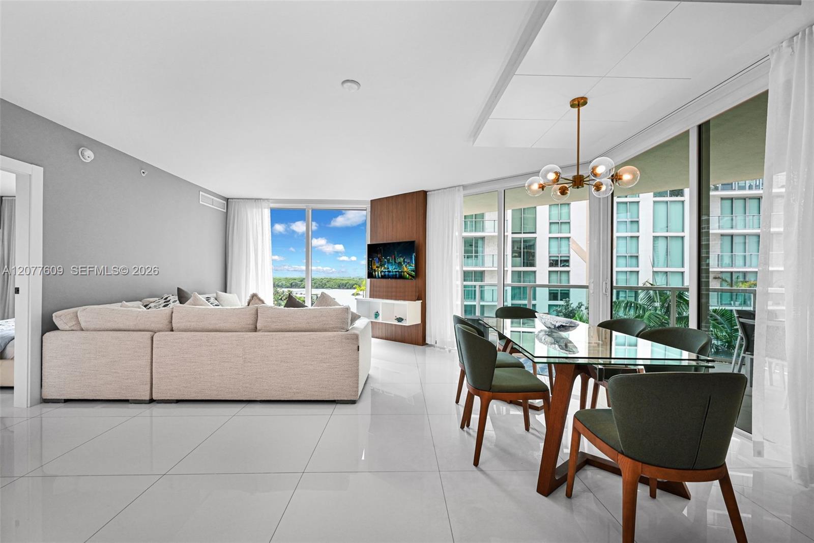 250 Sunny Isles Boulevard