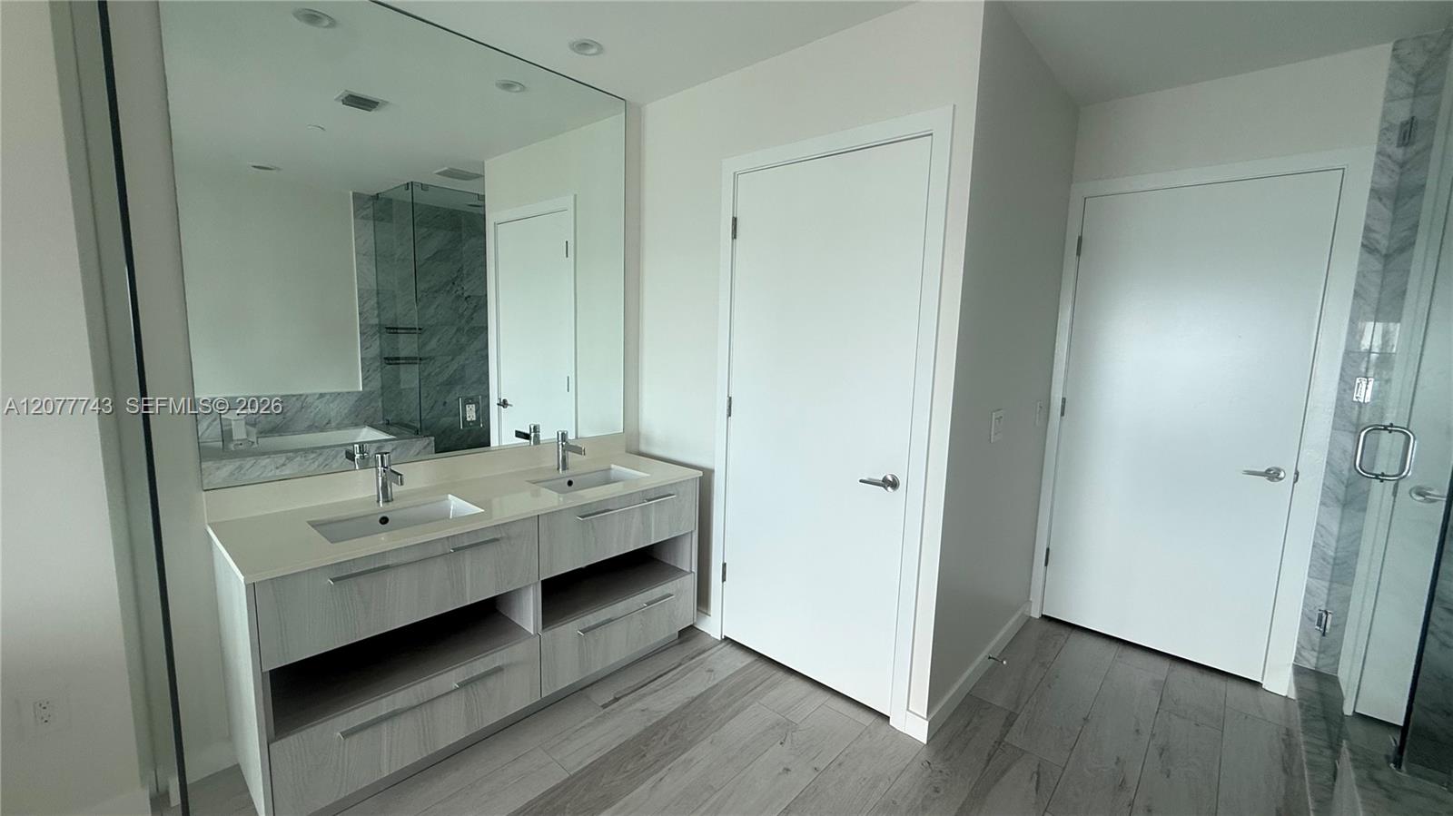 480 NE 31st Street