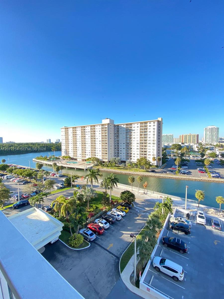 500 Bayview Drive
