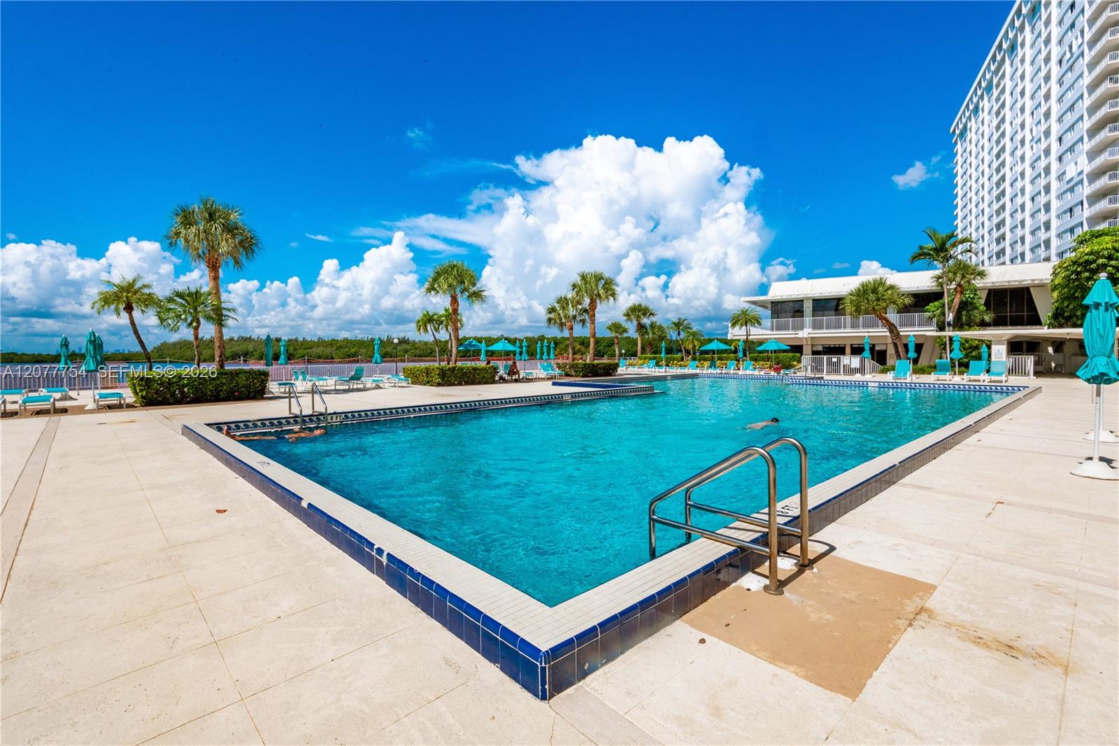 500 Bayview Drive