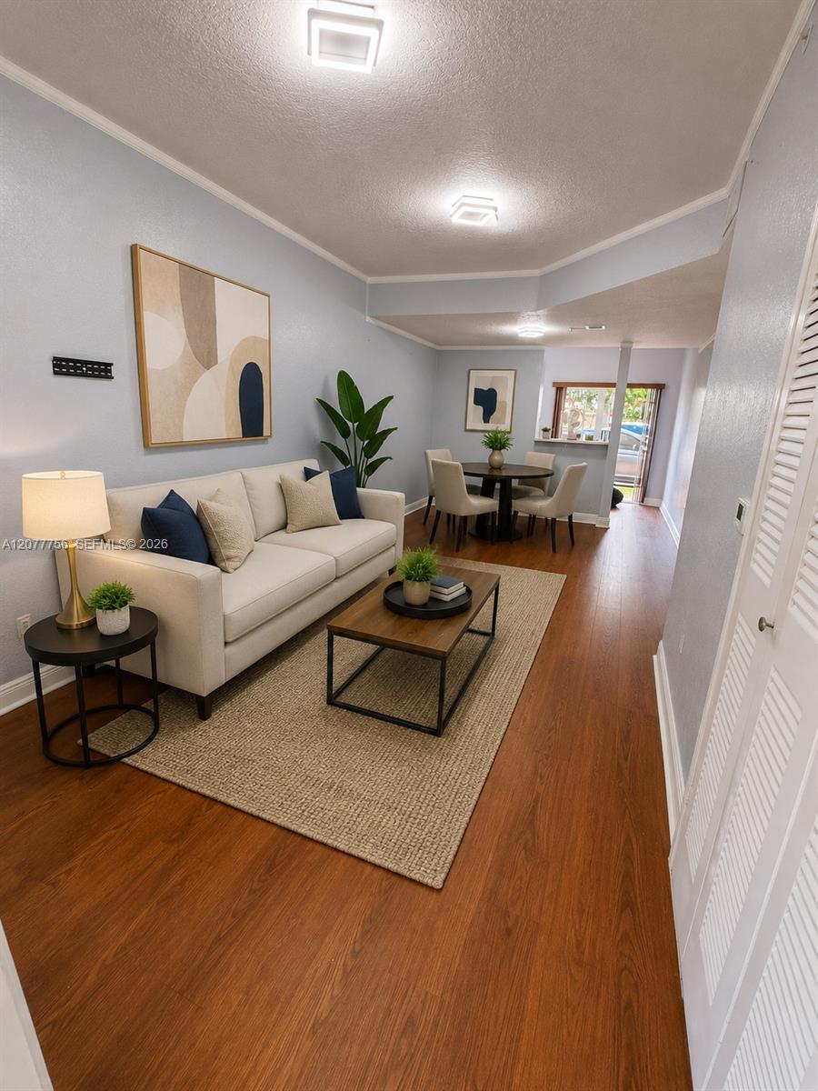 77 E 4th Street