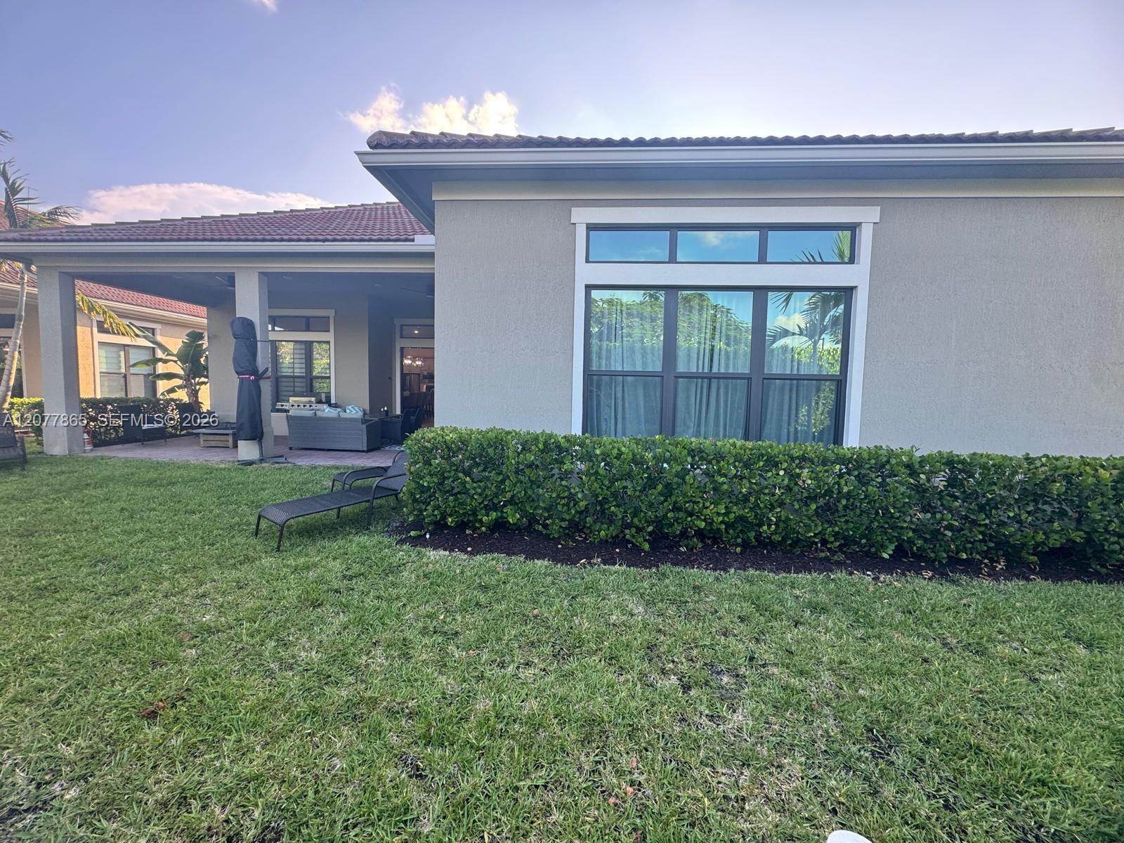 9296 Porto Way