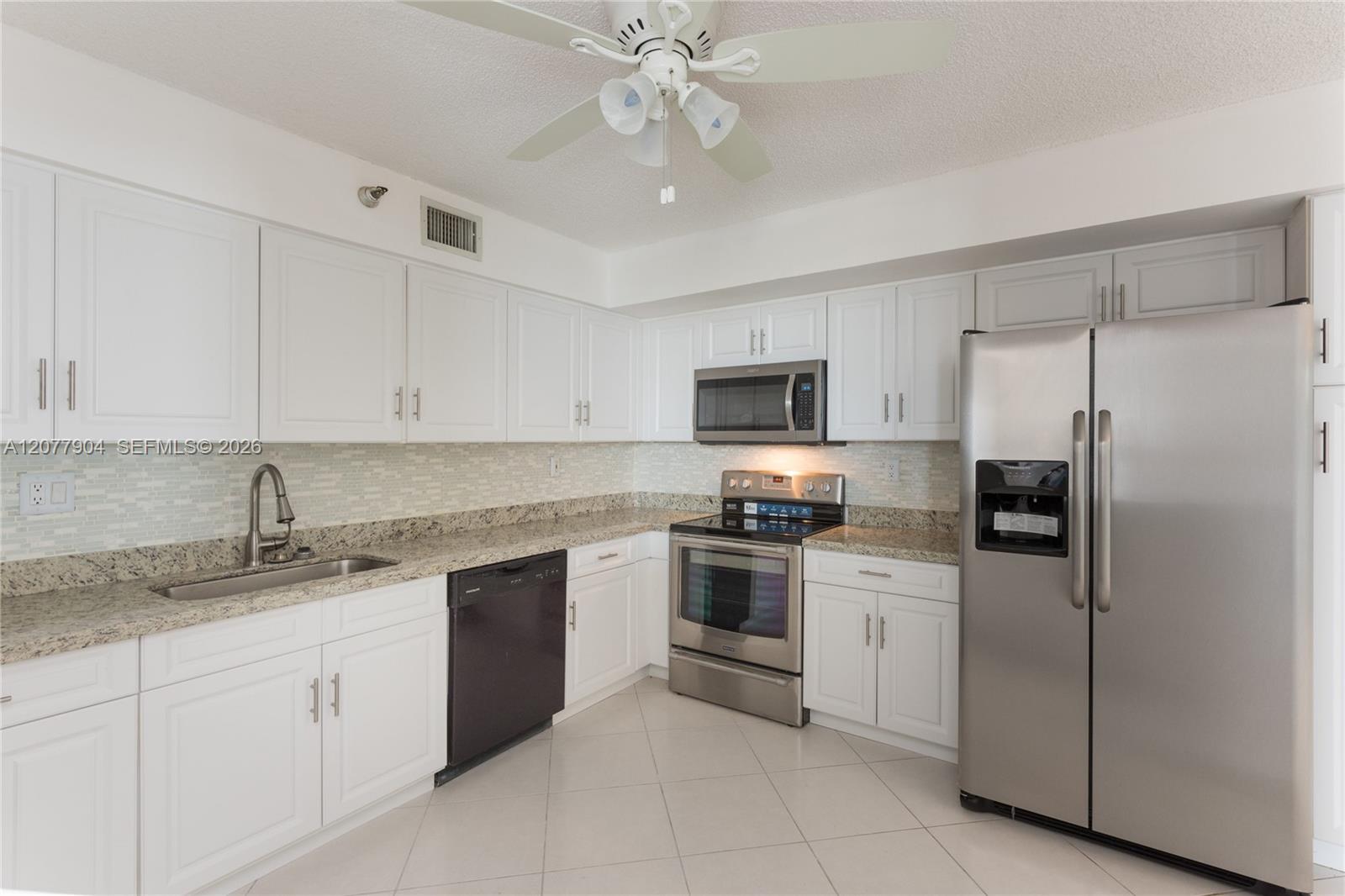 3500 Mystic Pointe Drive