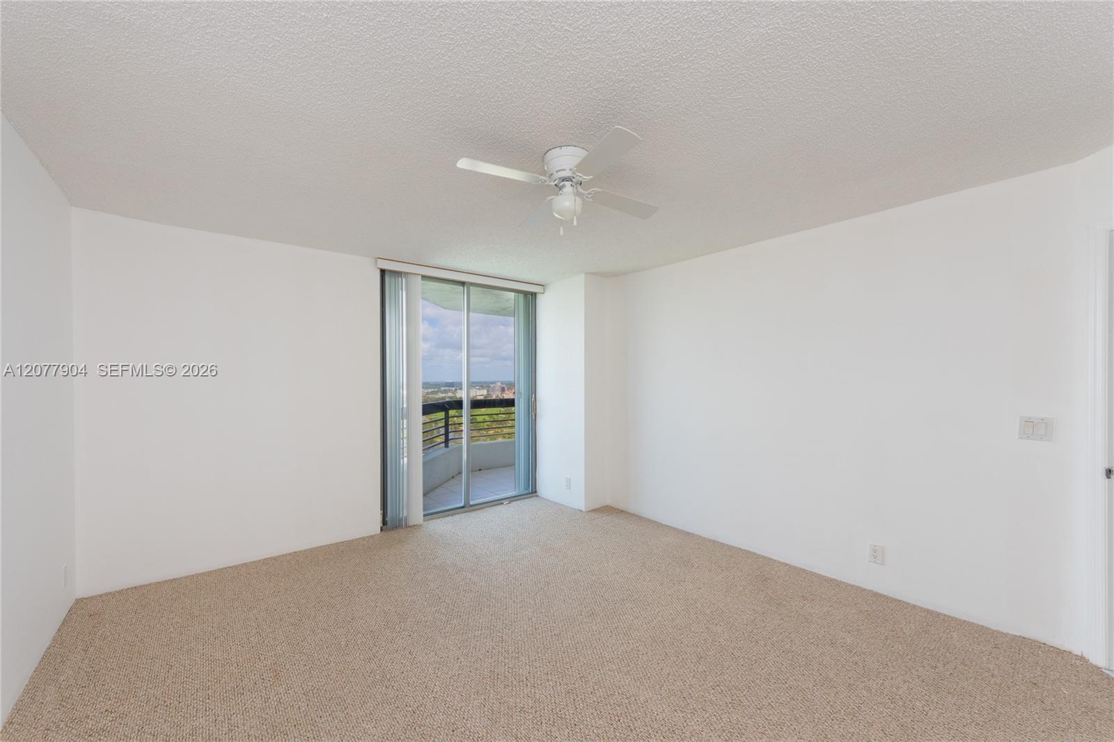 3500 Mystic Pointe Drive