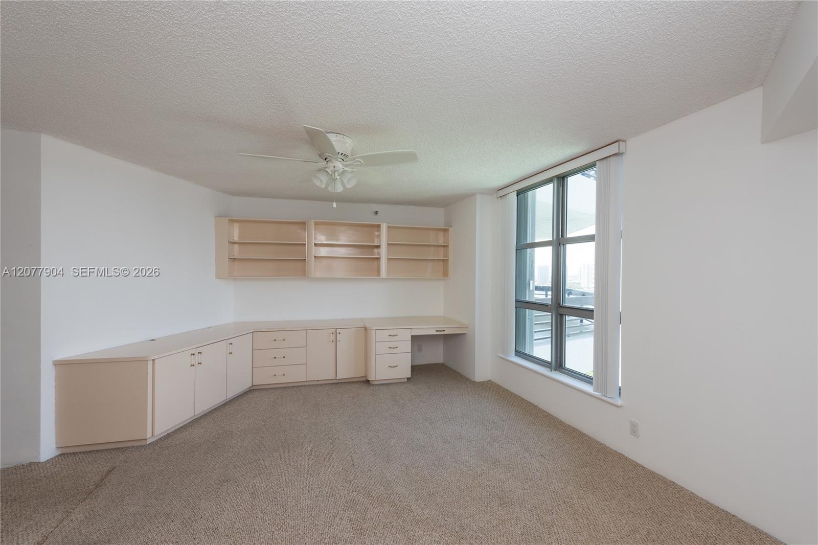 3500 Mystic Pointe Drive
