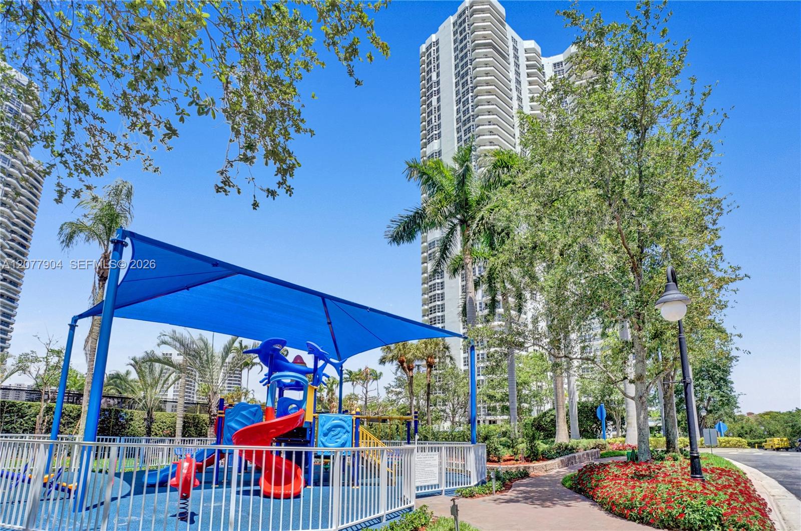 3500 Mystic Pointe Drive