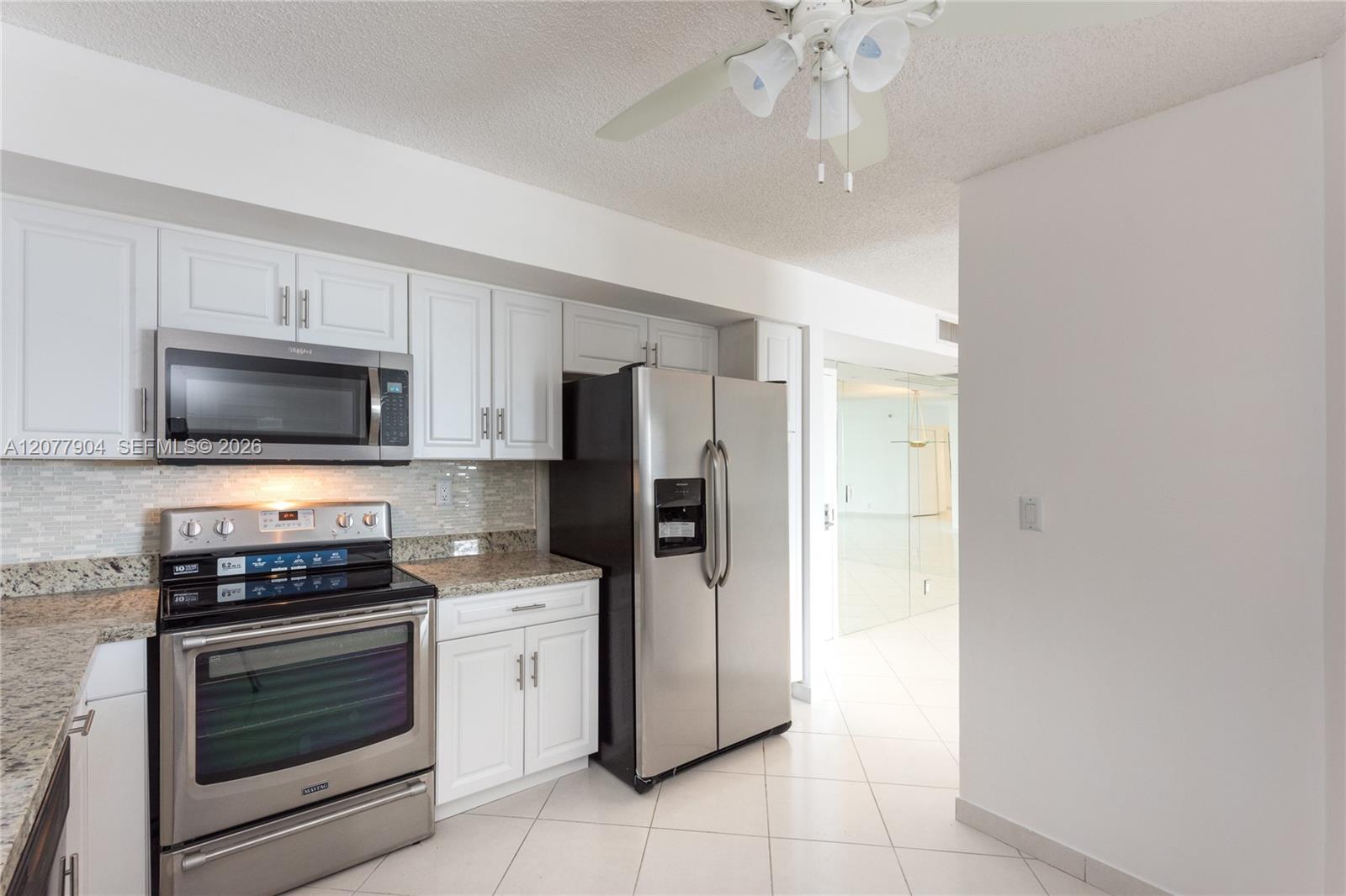 3500 Mystic Pointe Drive