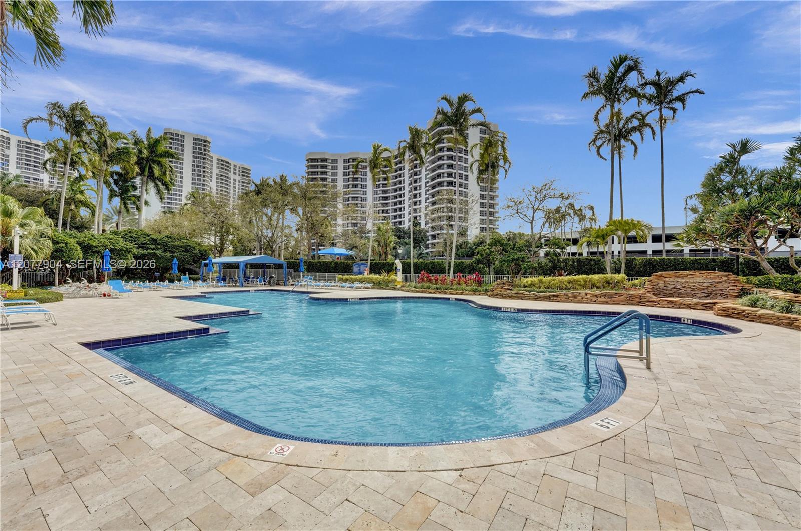 3500 Mystic Pointe Drive