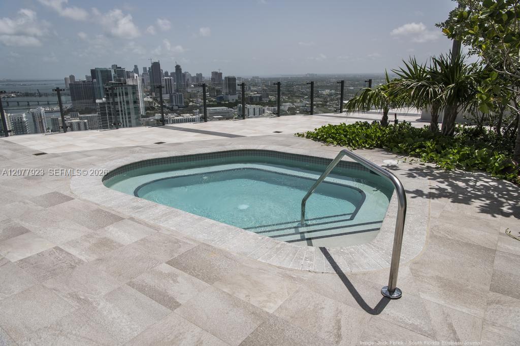 501 NE 31st Street