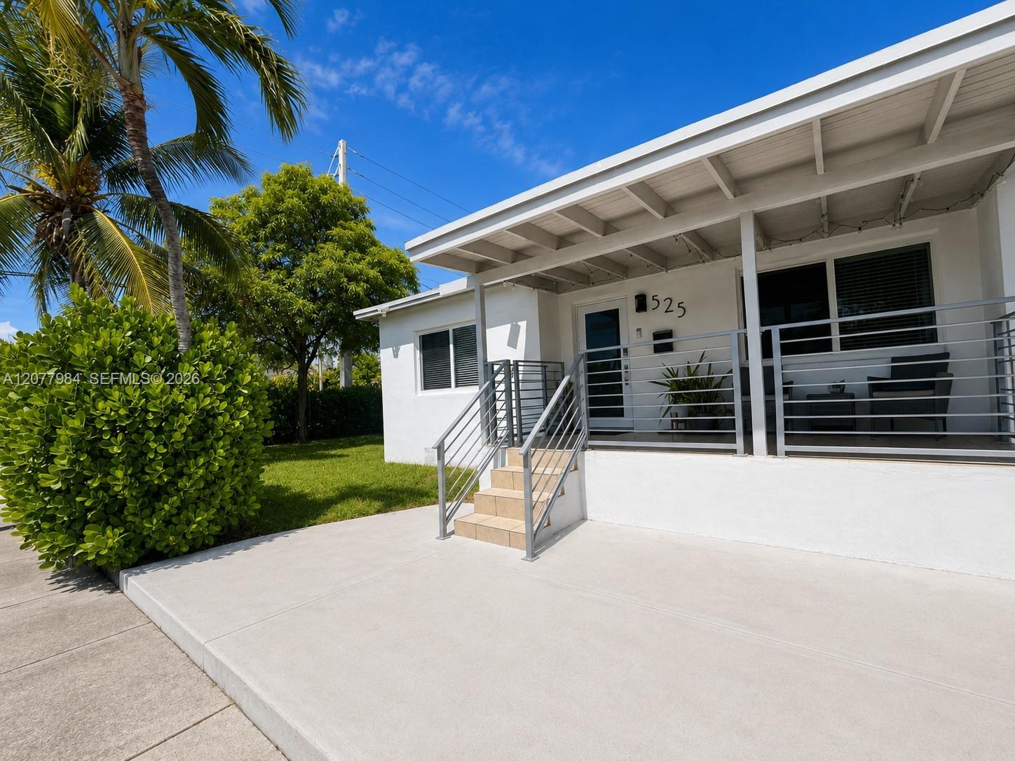 525 NW 23rd Avenue