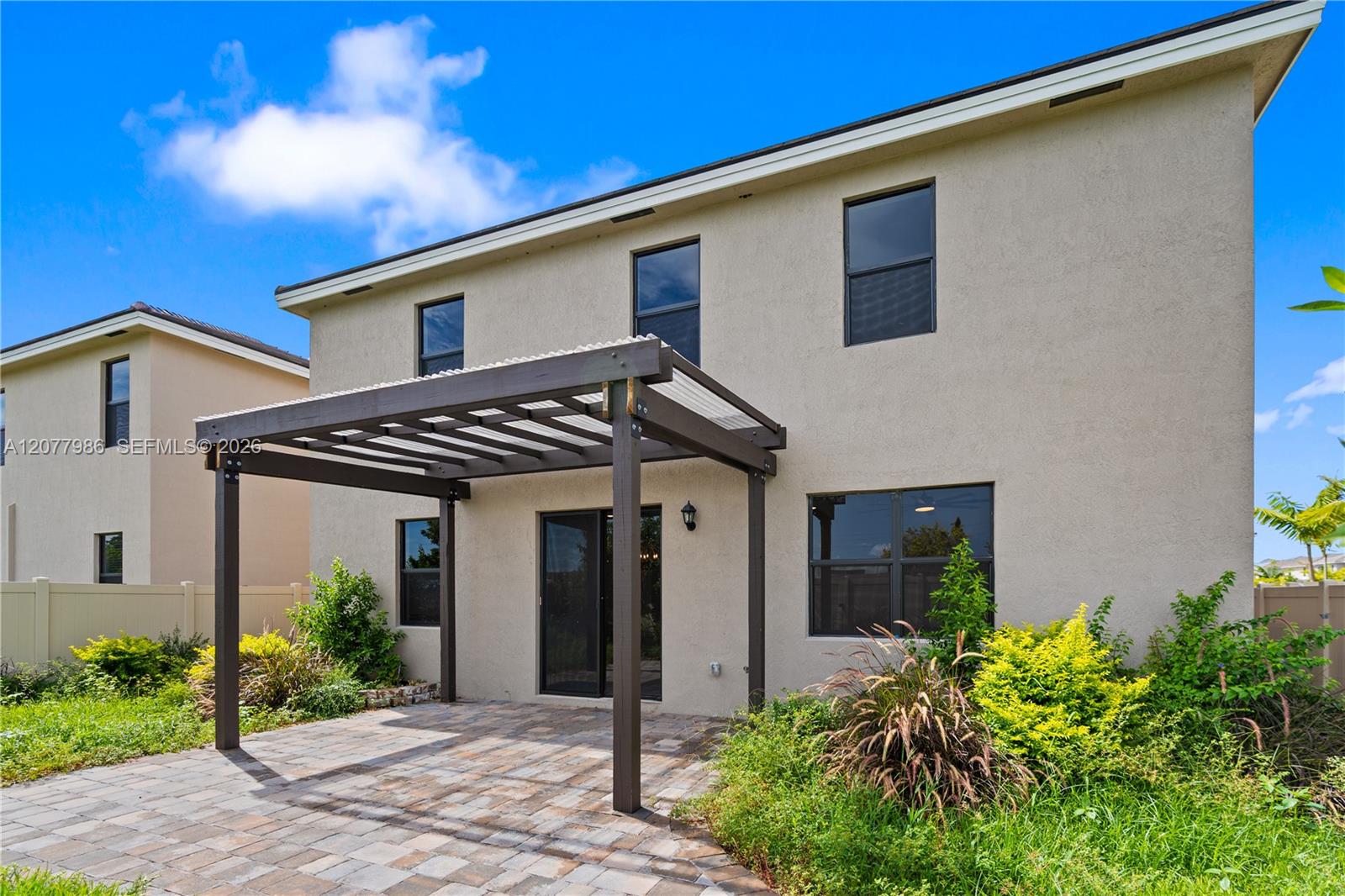 1325 NE 2nd Court