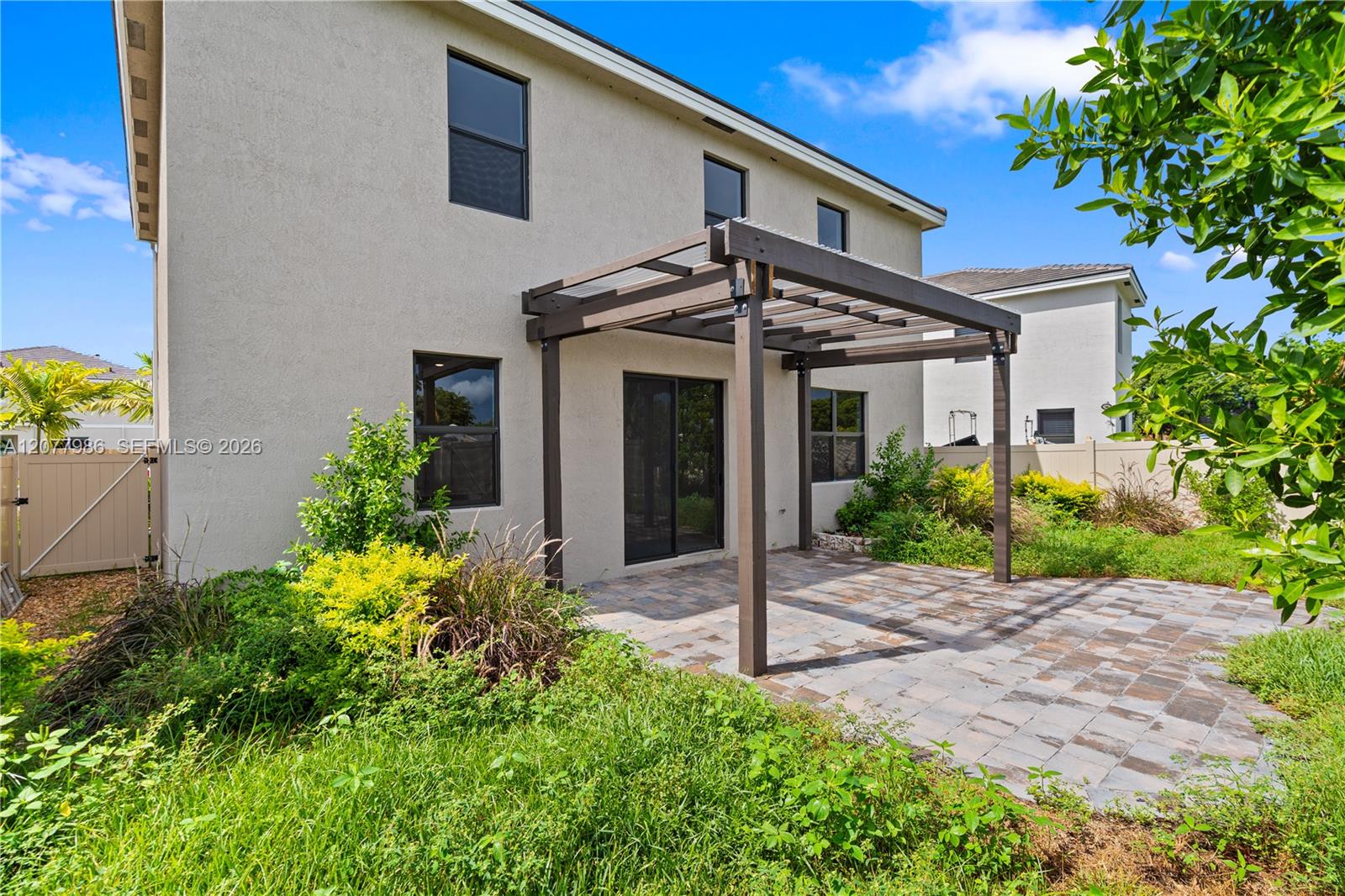 1325 NE 2nd Court