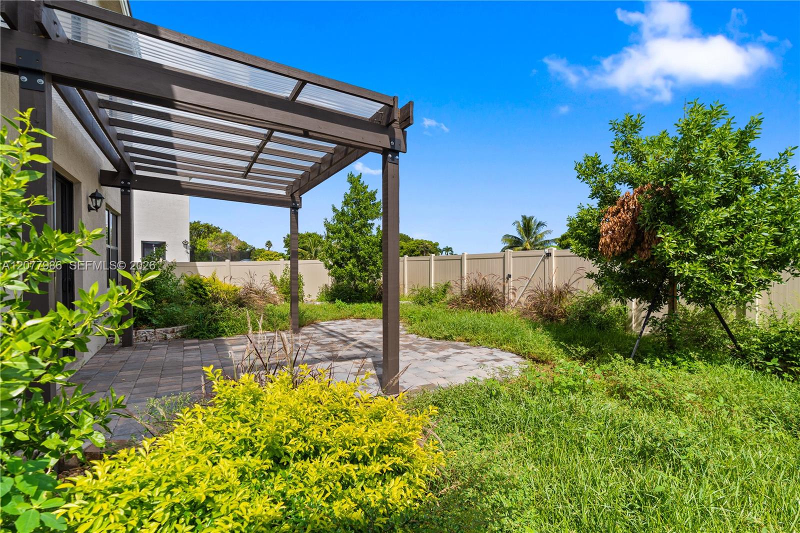 1325 NE 2nd Court