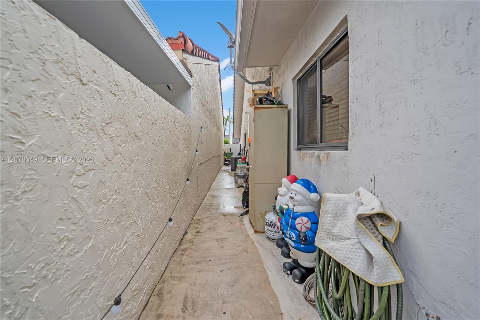 5670 W 20th Court