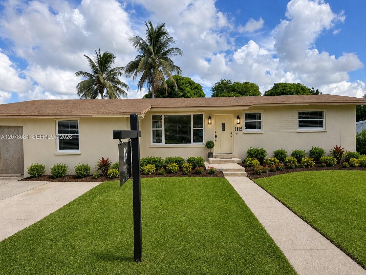 1115 W 51st Place