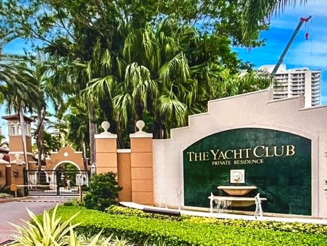19901 E Country Club Drive