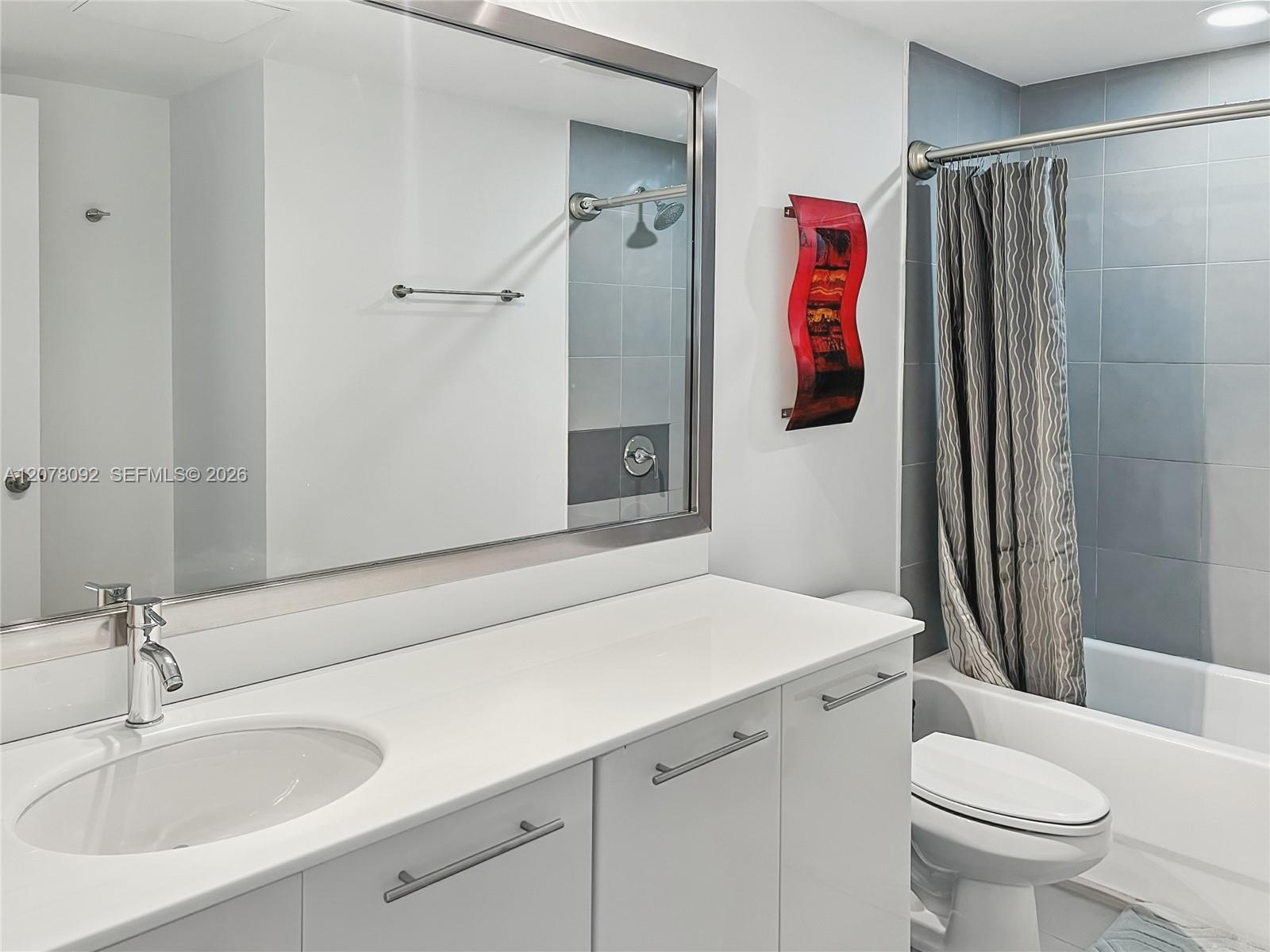 92 SW 3rd Street