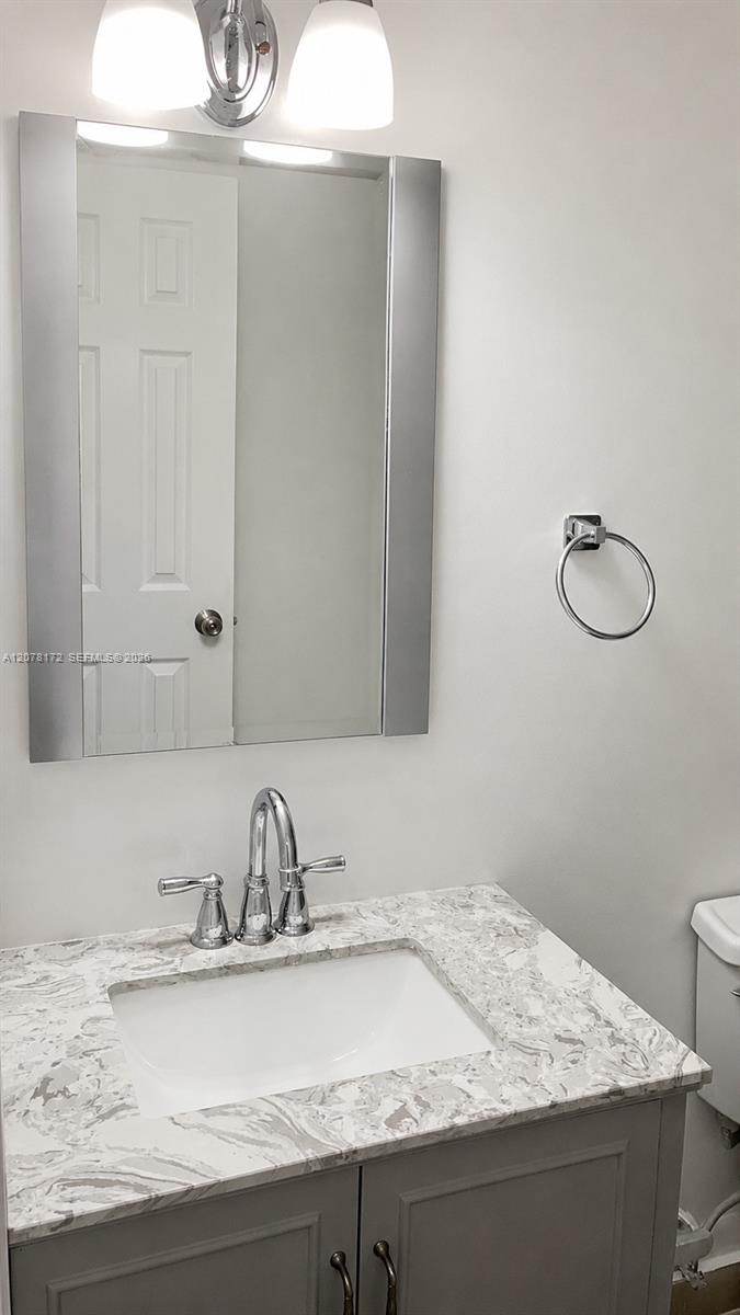 488 NW 165th St Road