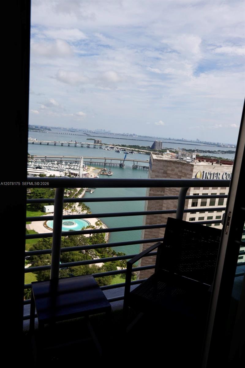 325 S Biscayne Boulevard
