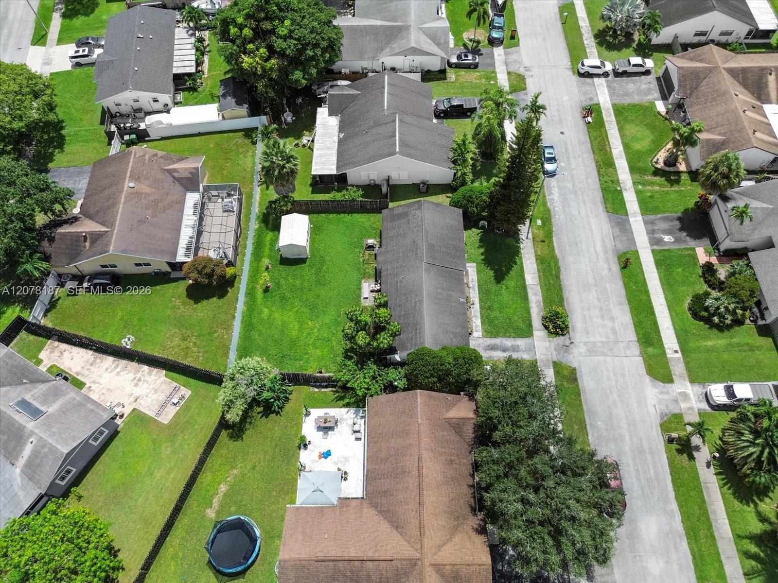 939 S Bluebird Lane