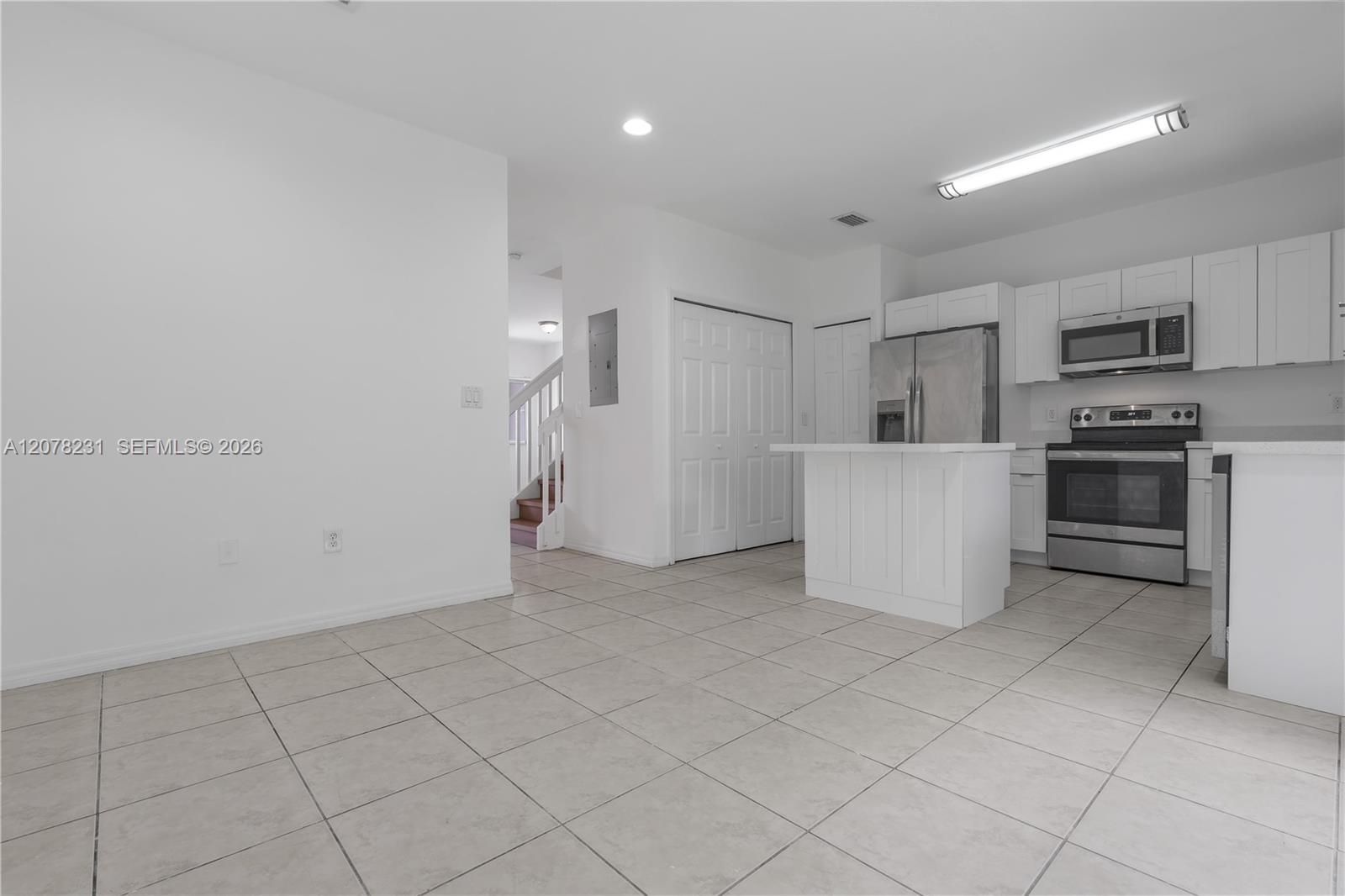 2992 SE 15th Avenue