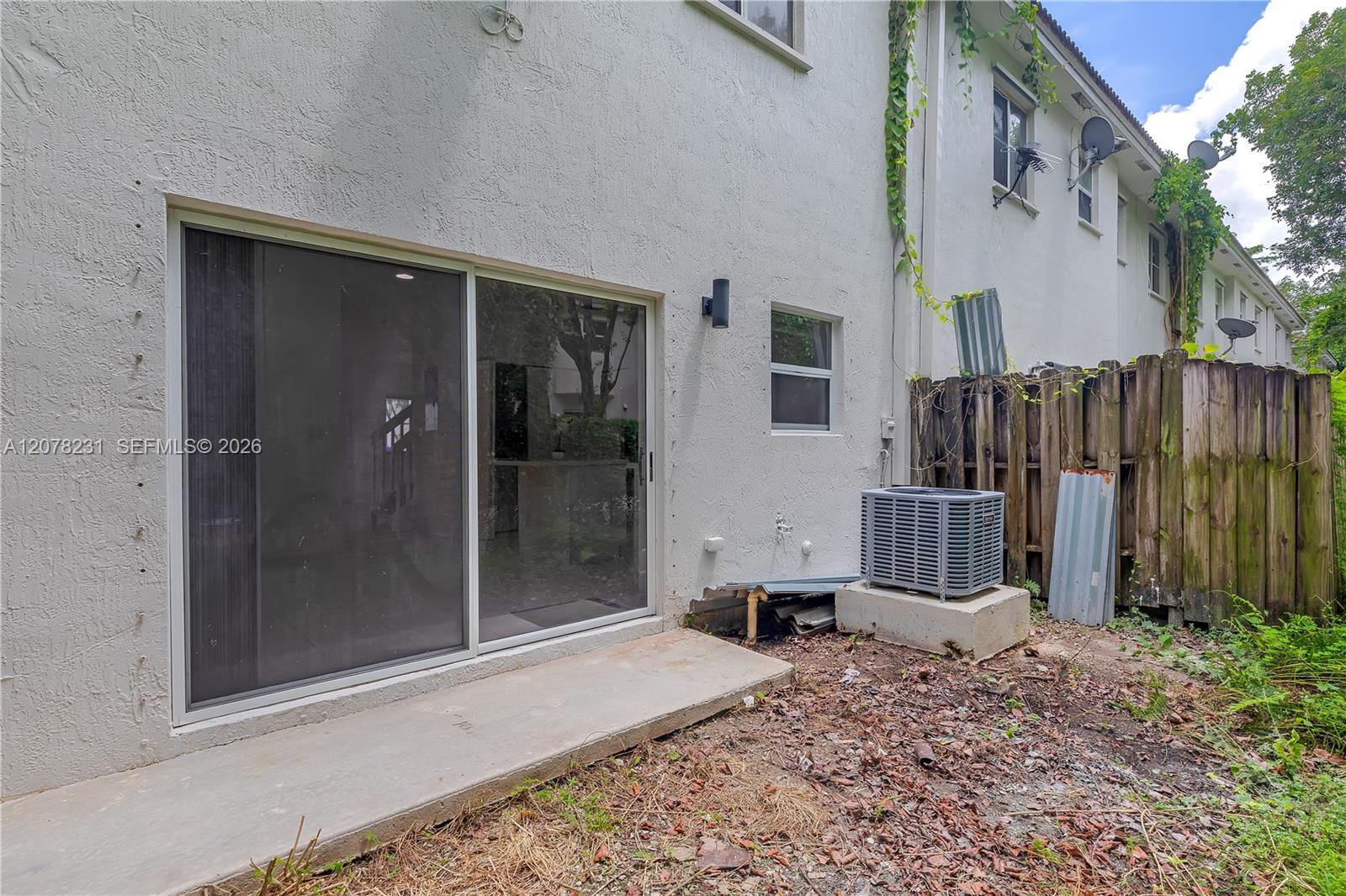 2992 SE 15th Avenue