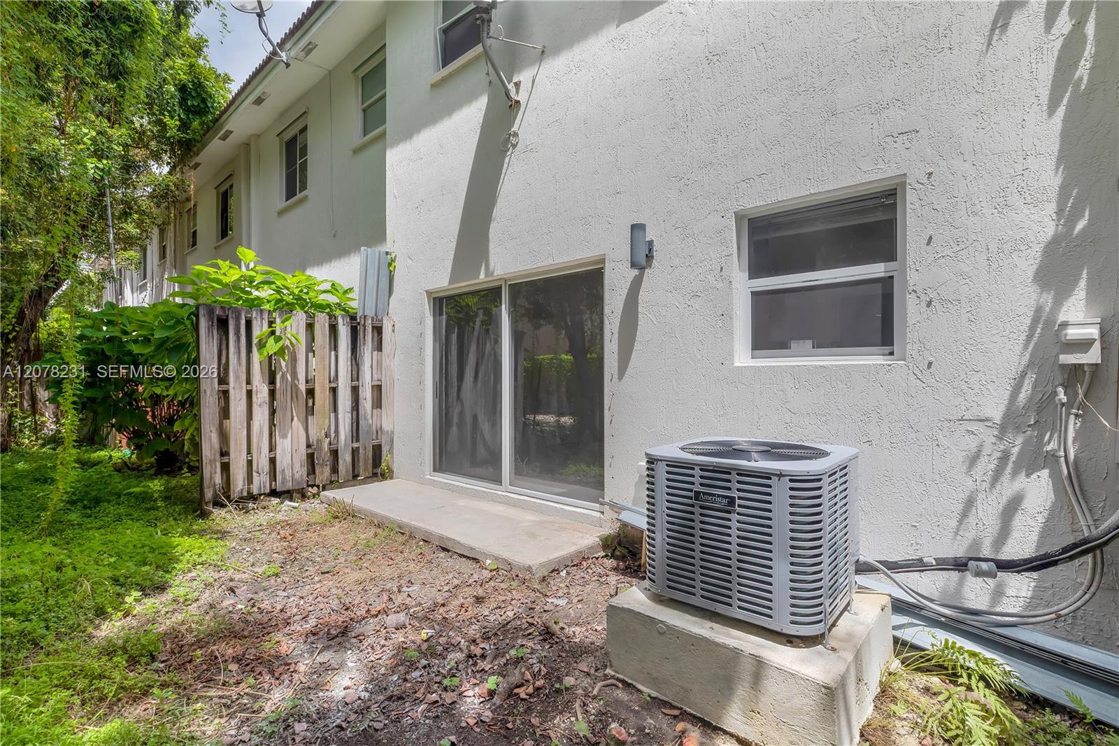 2992 SE 15th Avenue
