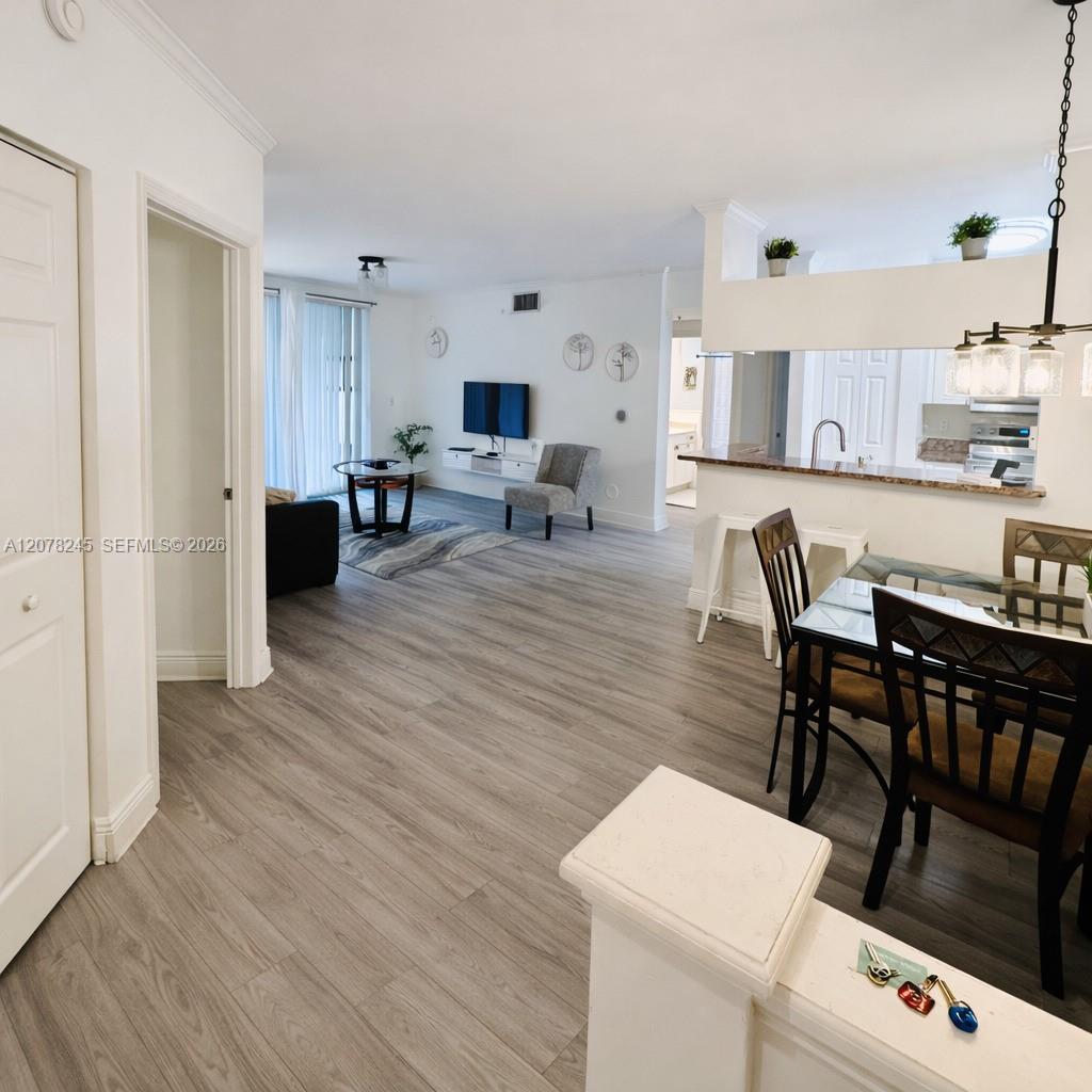 17125 N Bay Road